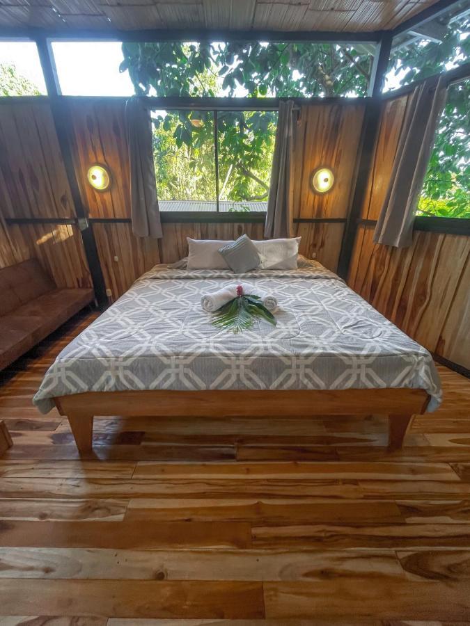 El Gato Rojas Surf Hostel Playa Santa Teresa  المظهر الخارجي الصورة