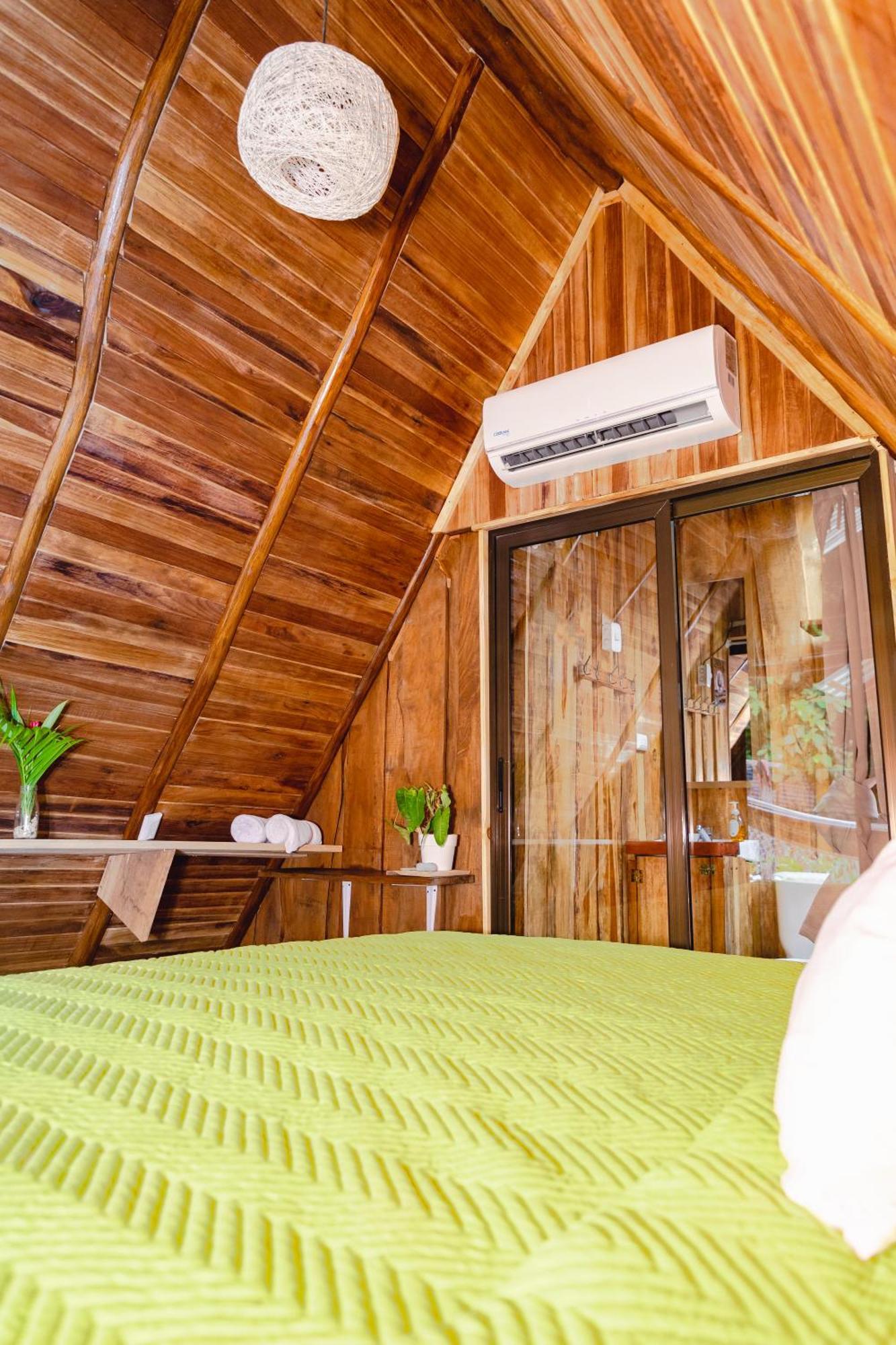 El Gato Rojas Surf Hostel Playa Santa Teresa  المظهر الخارجي الصورة