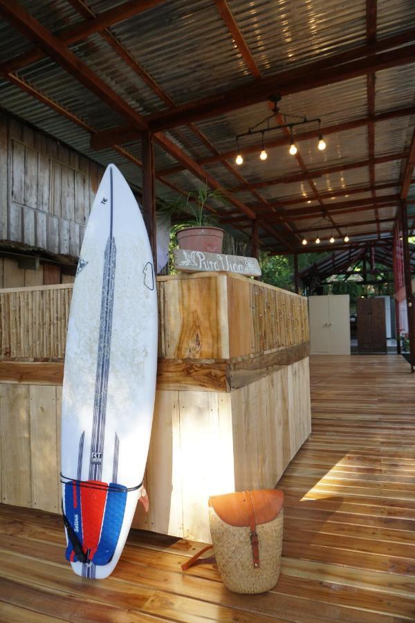 El Gato Rojas Surf Hostel Playa Santa Teresa  المظهر الخارجي الصورة